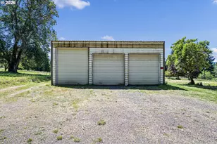 77521 Brock Rd, Oakridge, OR 97463 - Photo 45
