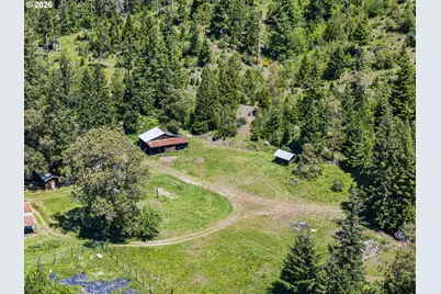 77521 Brock Rd, Oakridge, OR 97463 - Photo 35
