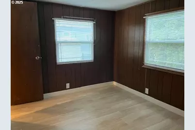 16901 SE Division St #50, Portland, OR 97236 - Photo 7