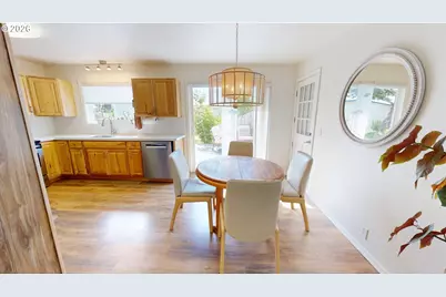 30404 Hillside Ter, Gold Beach, OR 97444 - Photo 11