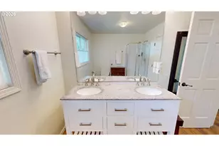30404 Hillside Terrace, Gold Beach, OR 97444 - Photo 23