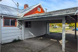 47564 School St, Oakridge, OR 97463 - Photo 33