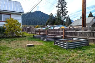 47564 School St, Oakridge, OR 97463 - Photo 37