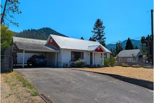 47564 School St, Oakridge, OR 97463 - Photo 39