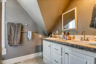 417 NW 4th St, Pendleton, OR 97801 - Photo 39