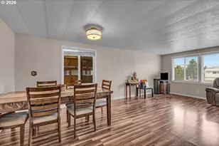 1428 NW 5th St, McMinnville, OR 97128 - Photo 11