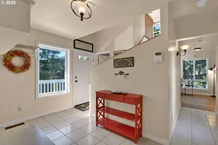 4567 Heceta St, Florence, OR 97439 - Photo 3