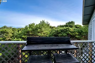 4567 Heceta St, Florence, OR 97439 - Photo 27