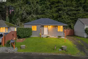 950 W 17th St, Coquille, OR 97423 - Photo 29