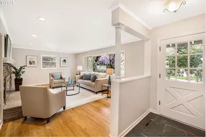 764 10th St, Lake Oswego, OR 97034 - Photo 9