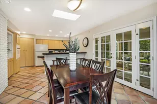 764 10th St, Lake Oswego, OR 97034 - Photo 15