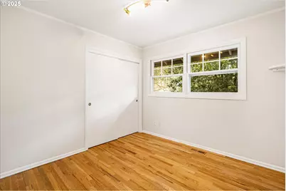 764 10th St, Lake Oswego, OR 97034 - Photo 23