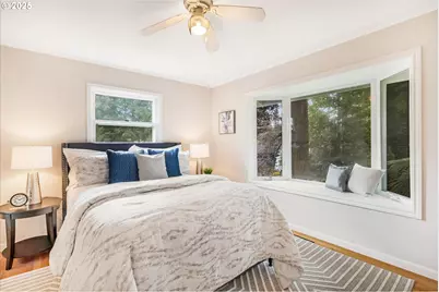 764 10th St, Lake Oswego, OR 97034 - Photo 27