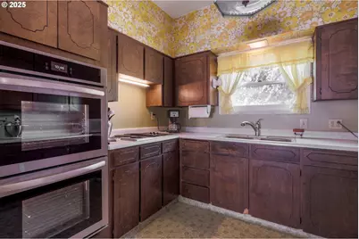 48025 NW Strohmayer Rd, Forest Grove, OR 97116 - Photo 13