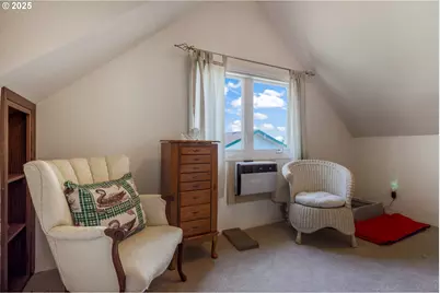 48025 NW Strohmayer Rd, Forest Grove, OR 97116 - Photo 17