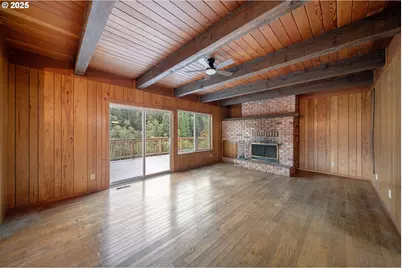 604 Thorton Oar Ln, Reedsport, OR 97467 - Photo 5