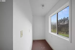 604 Thorton Oar Ln, Reedsport, OR 97467 - Photo 25