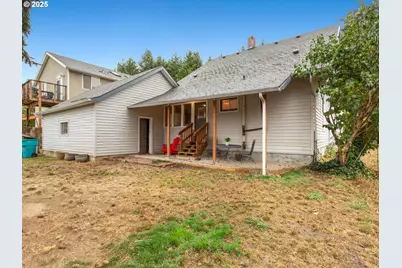 933 N Main Ave, Ridgefield, WA 98642 - Photo 41