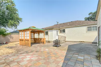 3810 NE Riverside Ave, Pendleton, OR 97801 - Photo 33