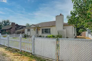 3810 NE Riverside Ave, Pendleton, OR 97801 - Photo 5