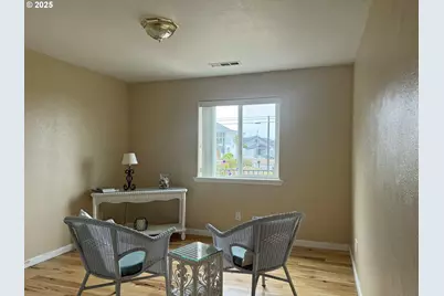 616 Pacific Ave, Brookings, OR 97415 - Photo 41