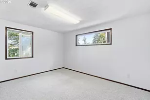 720 NE 31st Pl, Canby, OR 97013 - Photo 25