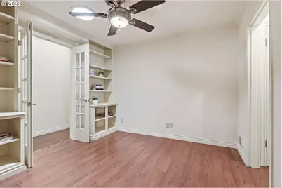 6010 S Corbett Ave, Portland, OR 97239 - Photo 15