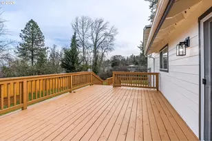 1999 Hawkins Ln, Eugene, OR 97405 - Photo 29