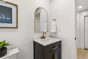 1999 Hawkins Ln, Eugene, OR 97405 - Photo 19