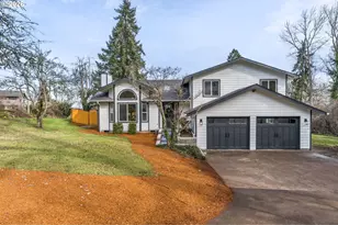 1999 Hawkins Ln, Eugene, OR 97405 - Photo 3