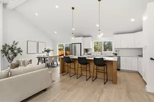 1999 Hawkins Ln, Eugene, OR 97405 - Photo 9