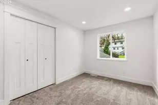 1999 Hawkins Ln, Eugene, OR 97405 - Photo 25