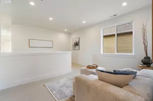 16233 NW Holman Wy, Portland, OR 97229 - Photo 17