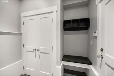 9325 NW Hopedale Ct, Portland, OR 97229 - Photo 35