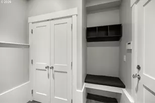 9325 NW Hopedale Ct, Portland, OR 97229 - Photo 35
