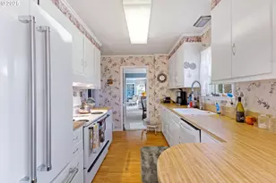 1211 Fairview St, Myrtle Point, OR 97458 - Photo 15