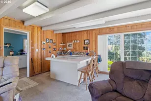 1211 Fairview St, Myrtle Point, OR 97458 - Photo 25