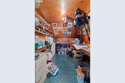 1211 Fairview St, Myrtle Point, OR 97458 - Photo 37