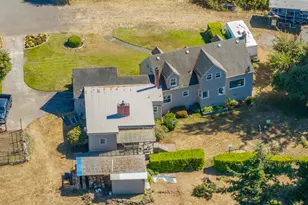 1211 Fairview St, Myrtle Point, OR 97458 - Photo 3