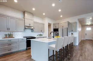 1307 E Canto St, Newberg, OR 97132 - Photo 7