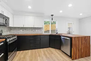 15920 SW Bridle Hills Dr, Beaverton, OR 97007 - Photo 7