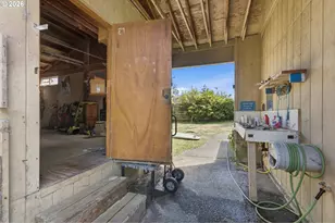 63605 S Barview Rd, Coos Bay, OR 97420 - Photo 9