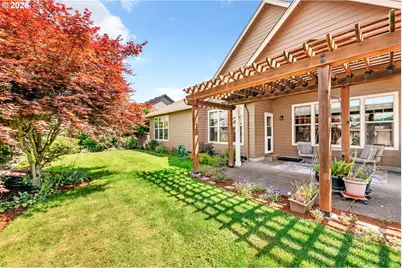 1198 S 41st Pl, Springfield, OR 97478 - Photo 41