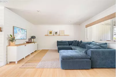 3850 Cedaroak Dr, West Linn, OR 97068 - Photo 7