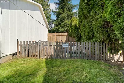 3850 Cedaroak Dr, West Linn, OR 97068 - Photo 31