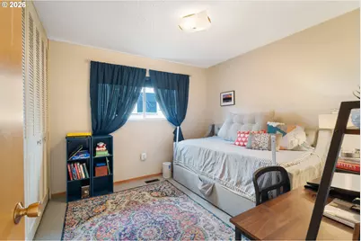 12441 SW King George Dr, Portland, OR 97224 - Photo 19