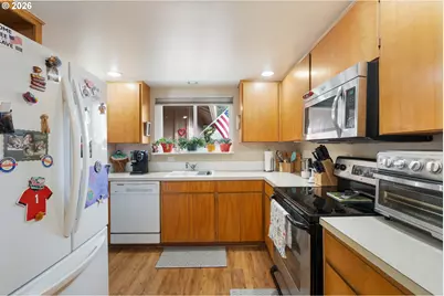 12441 SW King George Dr, Portland, OR 97224 - Photo 23