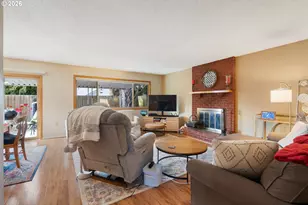 12441 SW King George Dr, Portland, OR 97224 - Photo 11