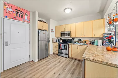 400 NE 100th Ave #101, Portland, OR 97220 - Photo 5