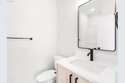 8630 SW 21st Ave #1, Portland, OR 97219 - Photo 11